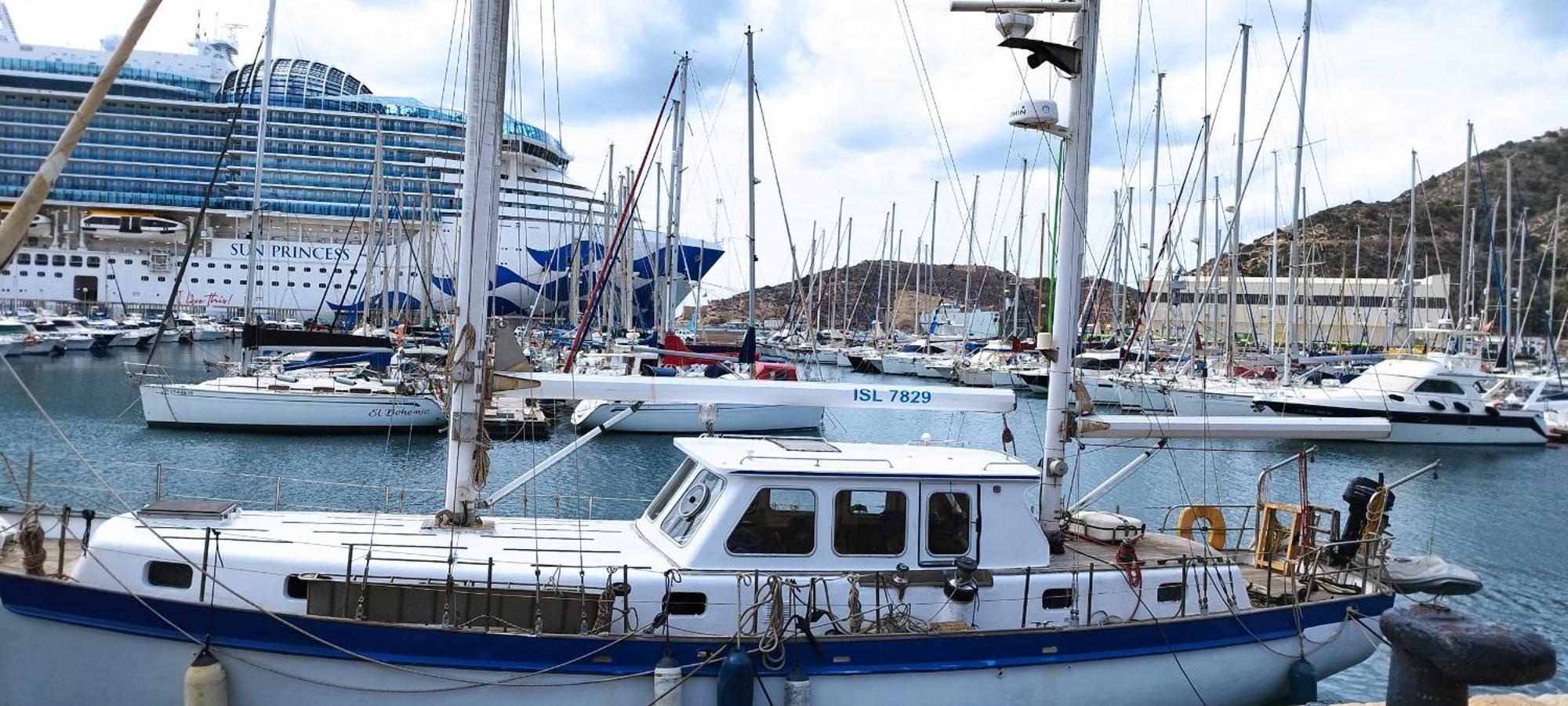 Apartamentos Nuevo Edificio Alba Cartagena Centro Parking ภายนอก รูปภาพ